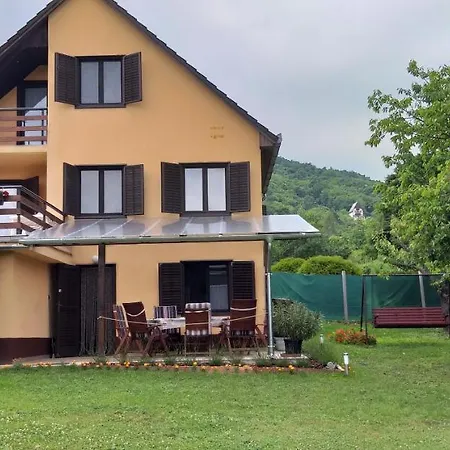 Appartamento Dunkanyar Gyöngye *