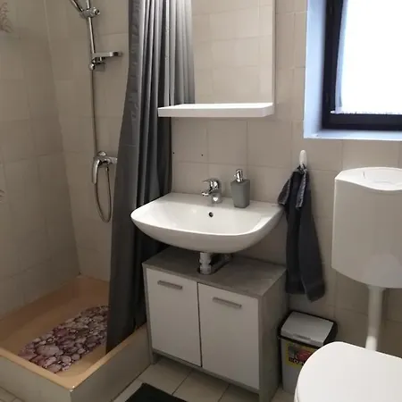 Dunkanyar Gyongye Vendeghaz Nagymaros